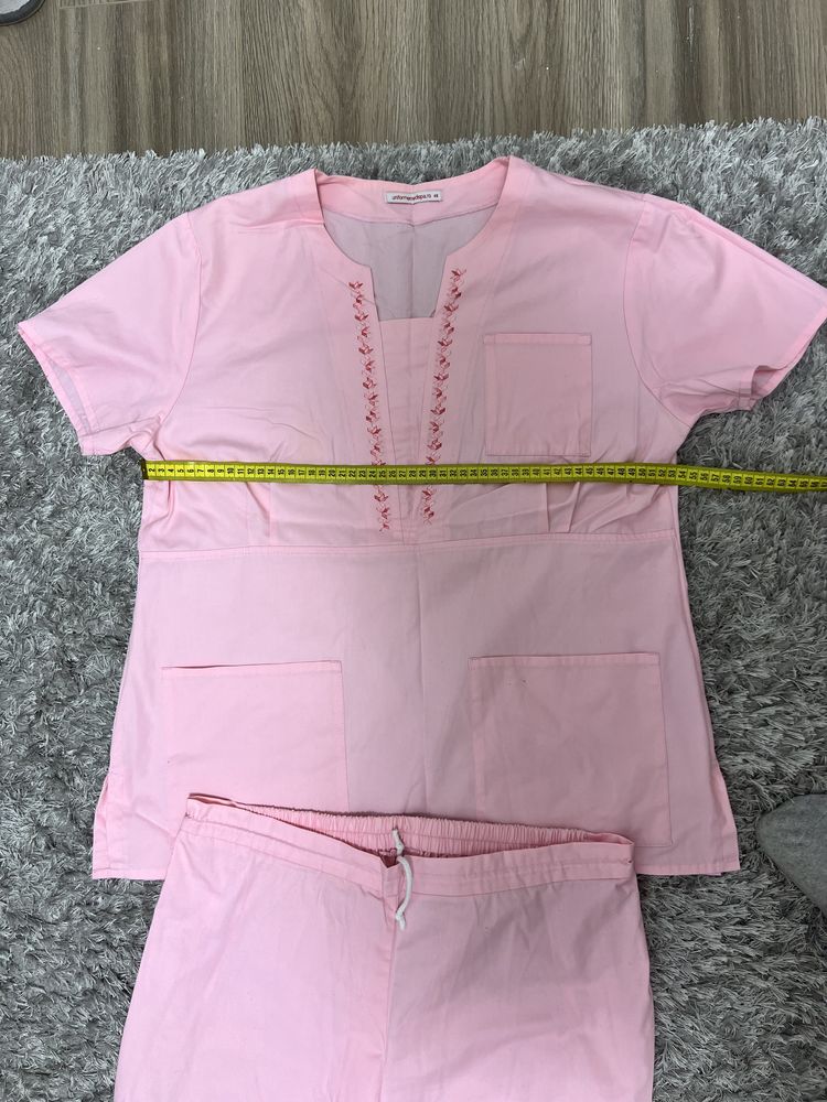 Costum medical masura xl (48)