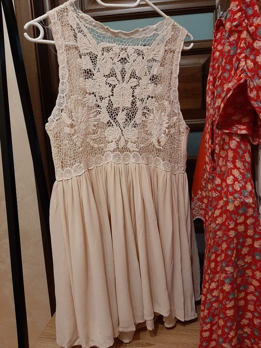 Super oferta rochii, bluze, pantaloni, salopeta de vara