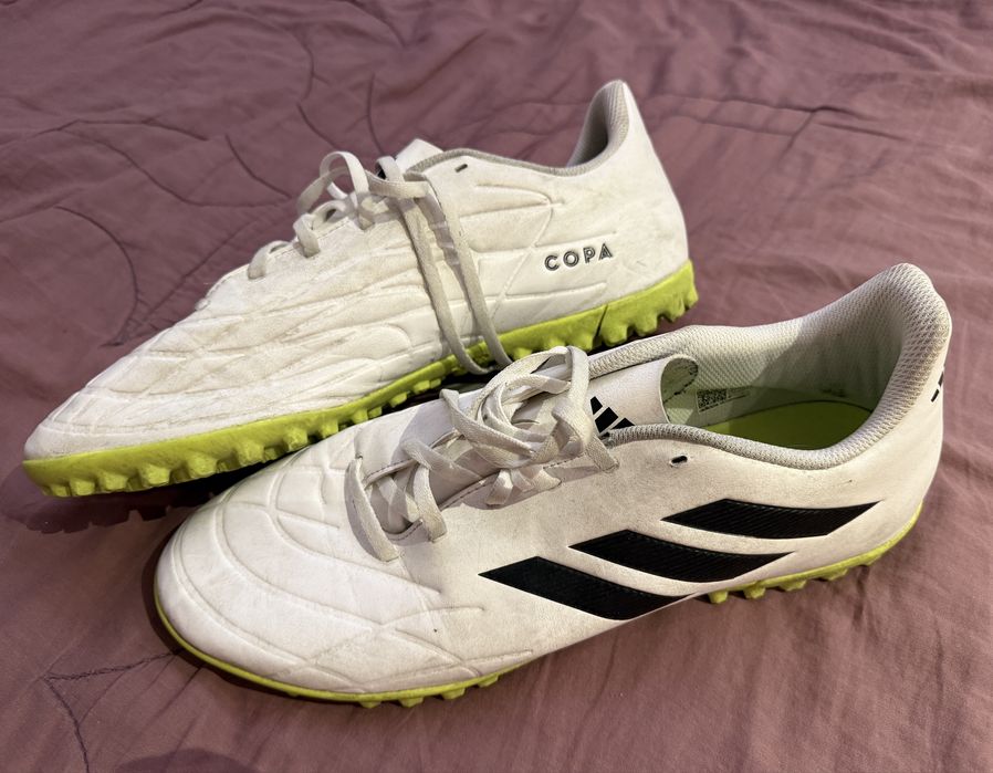 Обувки за футбол