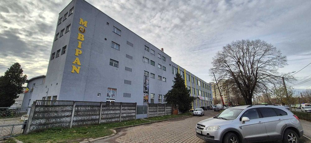 Posibilitate de inchiriere spatiu front Mobipan SA