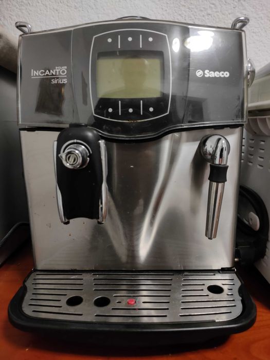 Aparat automat de cafea Incanto Sirius S Class