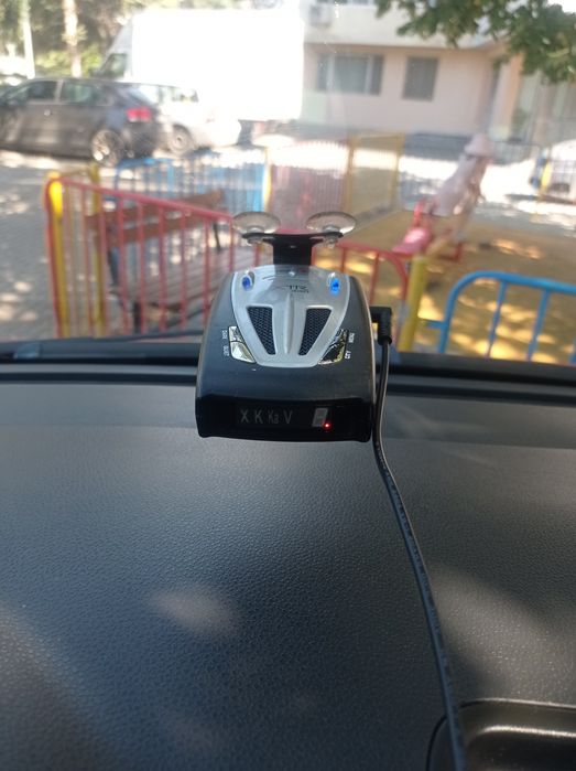 Радар-детектор Whistler XTR330