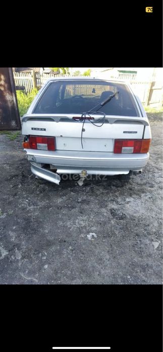 Ваз 2114  на разбор так же ваз 2115.