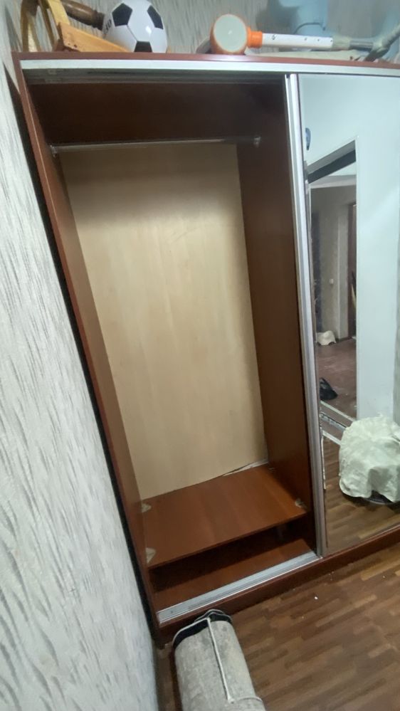 Шкаф шифонер для спальня