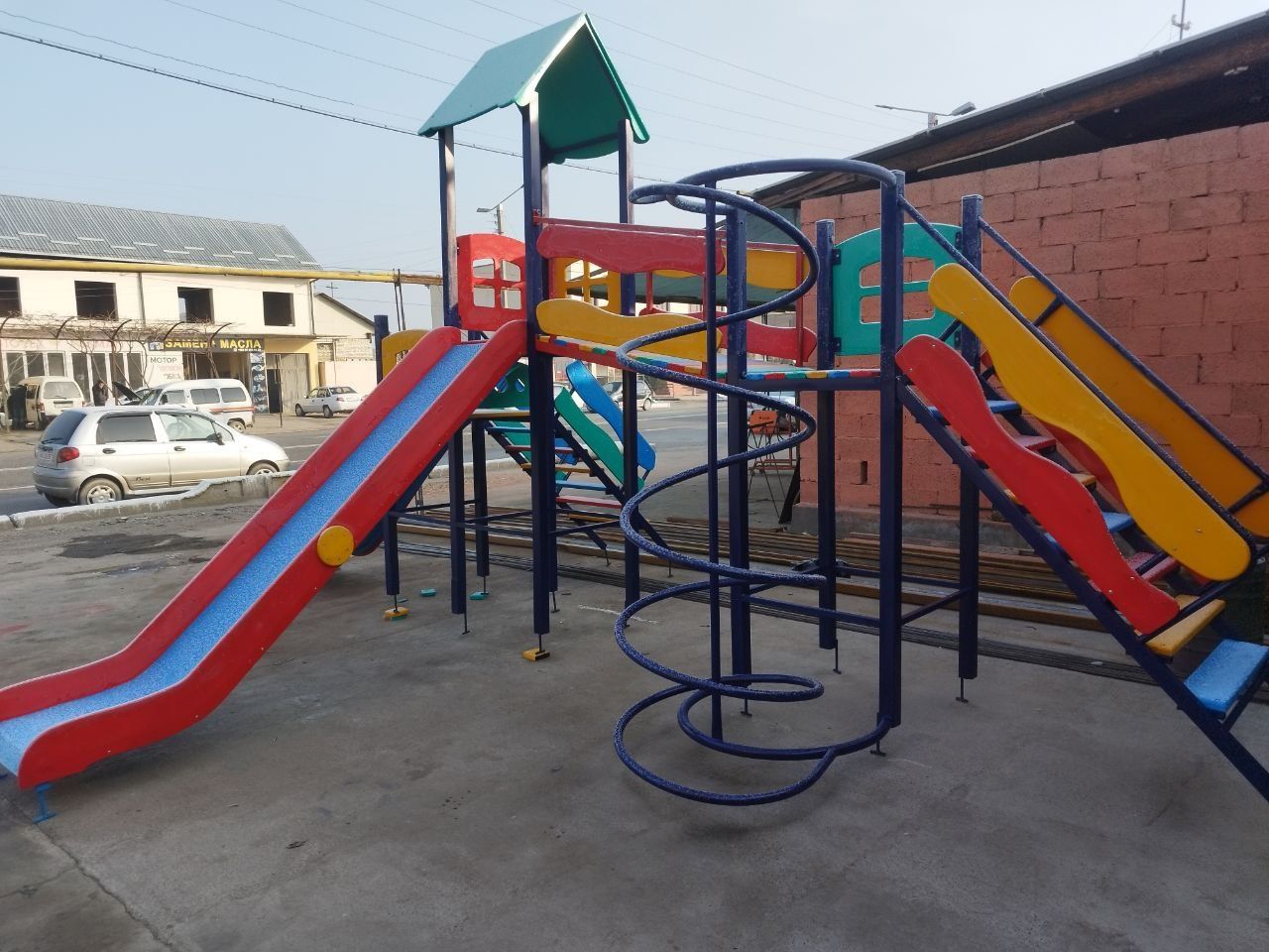 Workout plashadka, detskiy plashadka