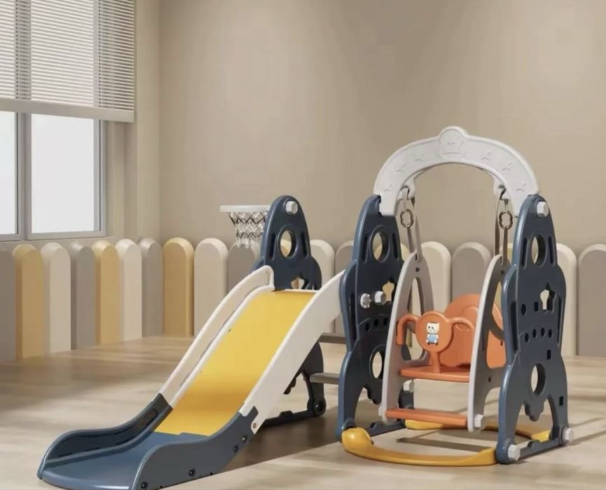 Продаются горка и качеля.   Покупали за 36 000, продаю за 18 000.