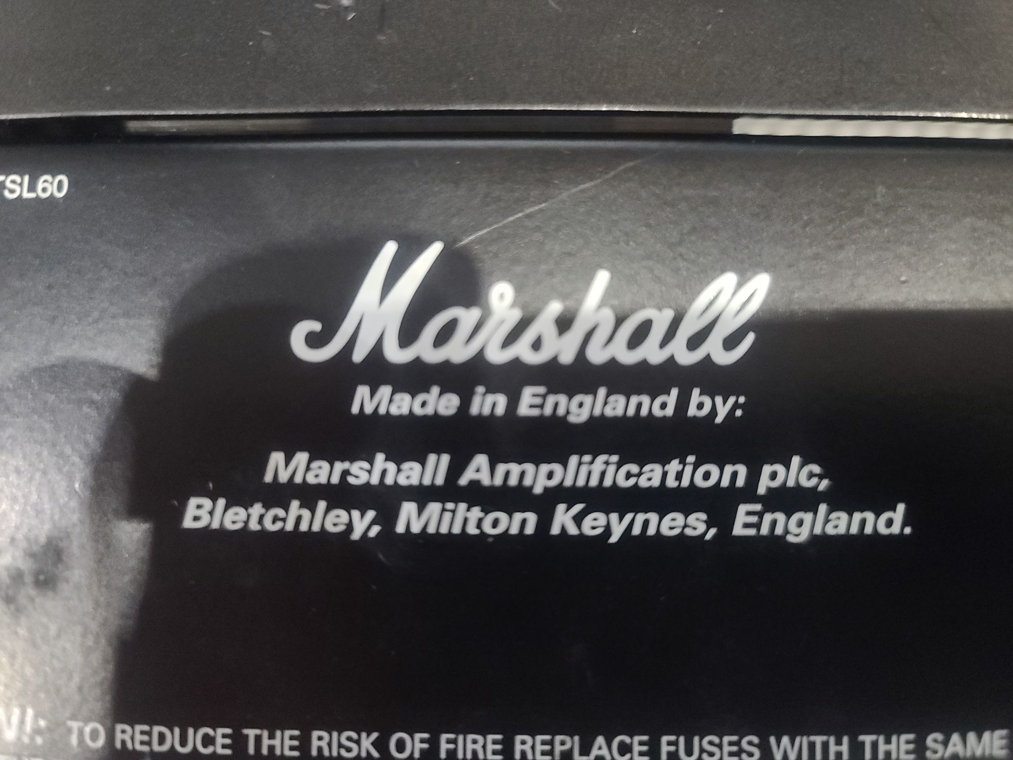 Marshall JCM 2000 TSL 60w лампов китарен усилвател с фуутсуич