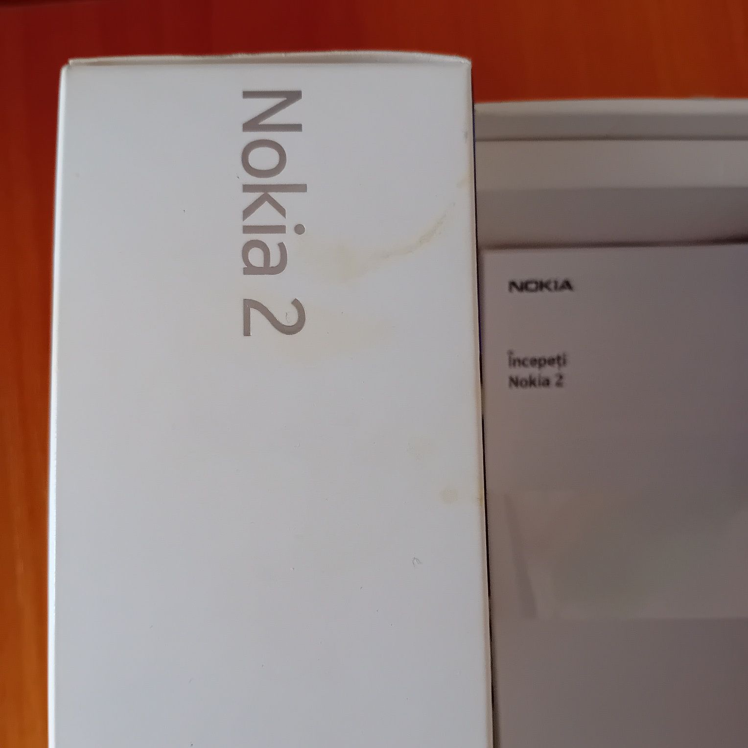 Кутия за Nokia 2