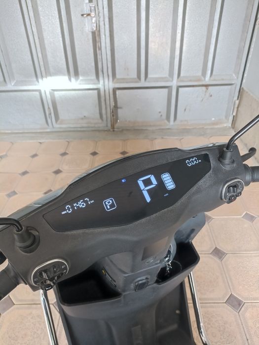 Srochno sotoladi YADEA T 5  skuter yangi xali 1460 km yurgan keliwamiz