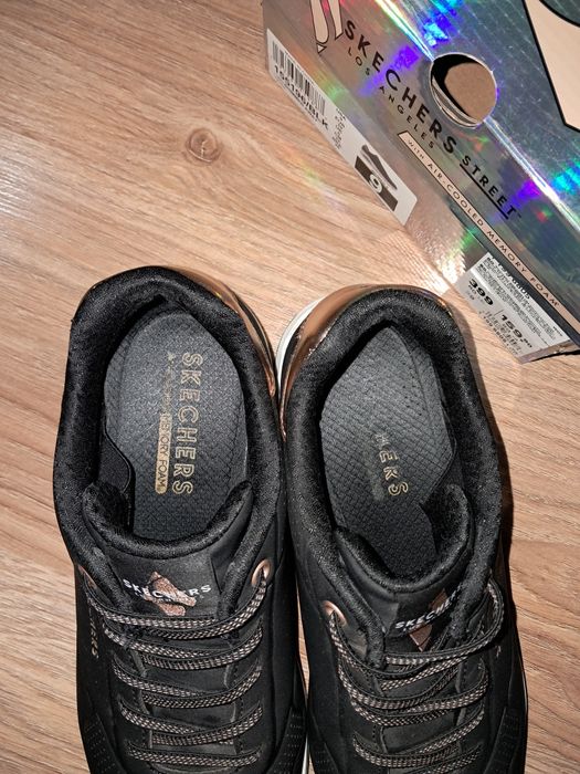 Дамски маратонки Sketchers, 39 номер