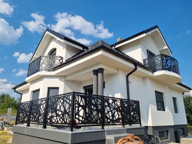 Gard debitat la cnc laser