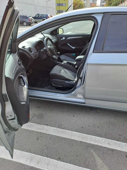 Ford Mondeo MK IV, 2.0 Duratec, benzina, 145 cp, 152.000 km