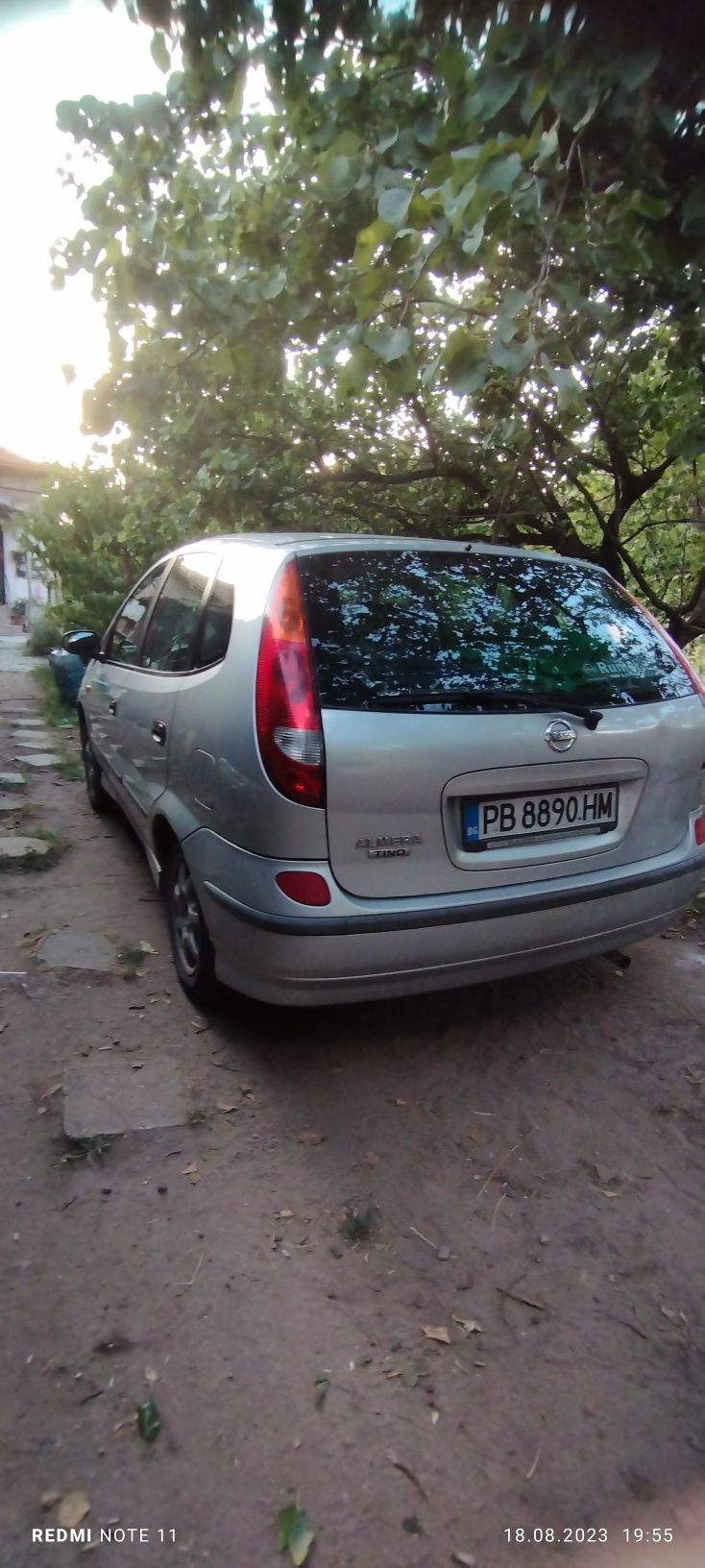 Nissan Almera tino face lift