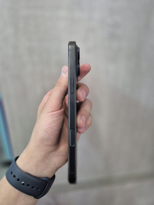 iPhone 16 Pro max 256 qora