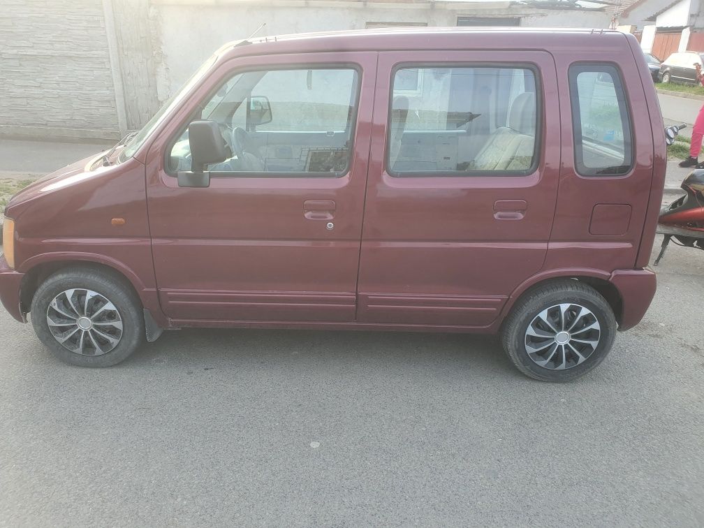 Suzuki wagon R +