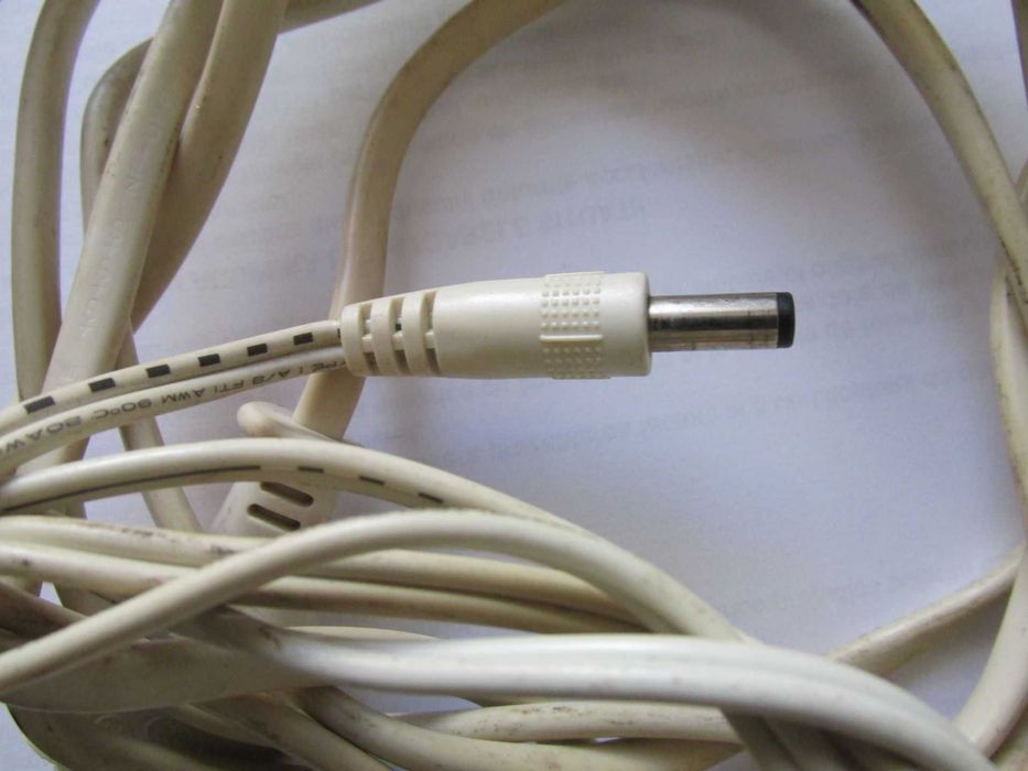 Alimentator reglabil 12v