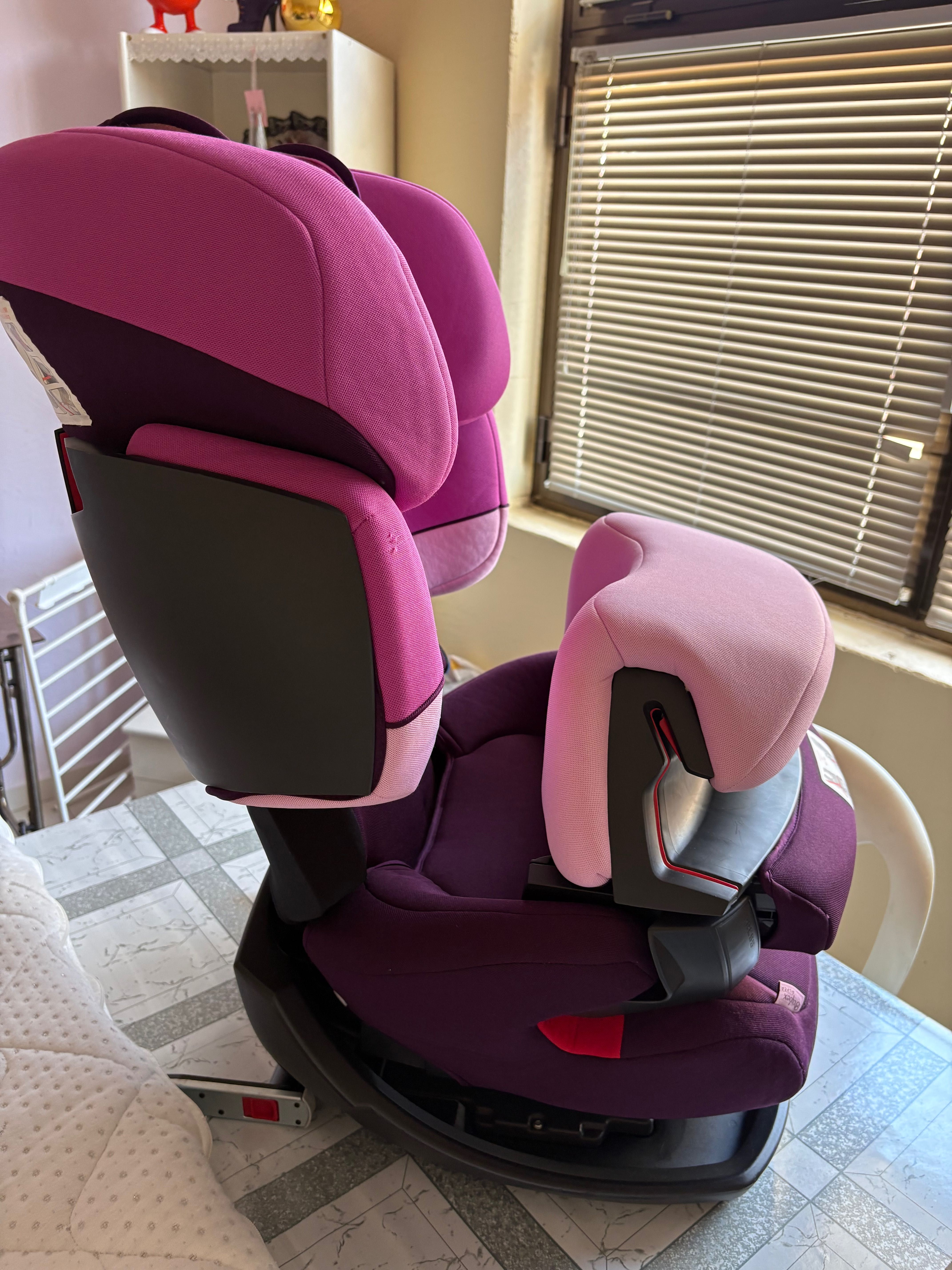 Столче за кола Cybex