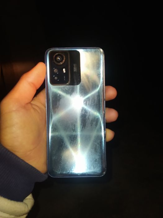 Redmi note 12 s 8+8 256pamyat karopka dakunet bo