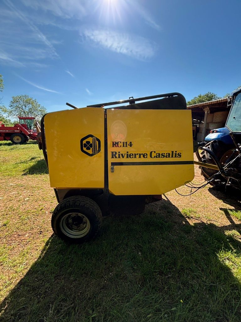 Presa baloti rotunzi mici Rivière Casalis rc 114