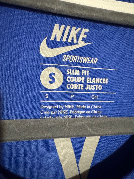 Nike Men's T Shirt.