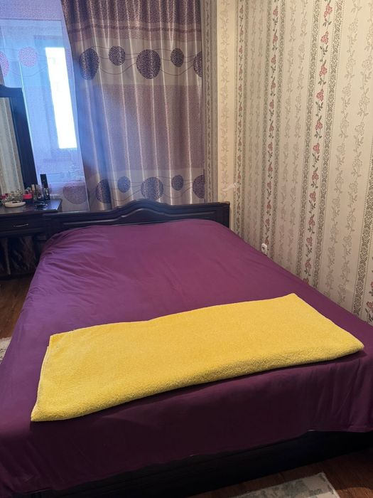 Шкаф және кровать