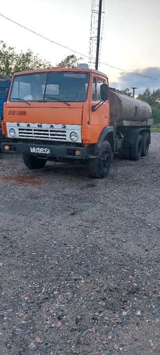 Продам автогудронатор ДС 142 на базе КамАЗ, бензовоз Газ-52 2200