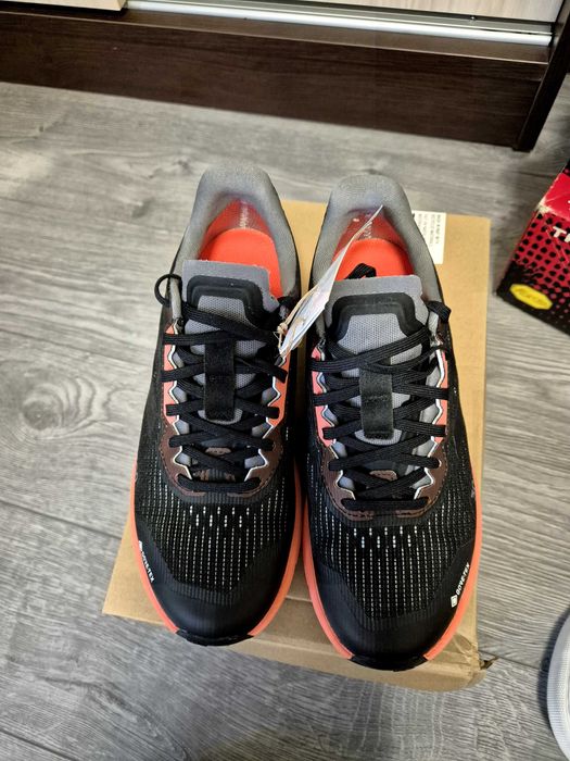 Дамски маратонки Adidas Terrex 38 номер, Brütting 39 номер, нови,