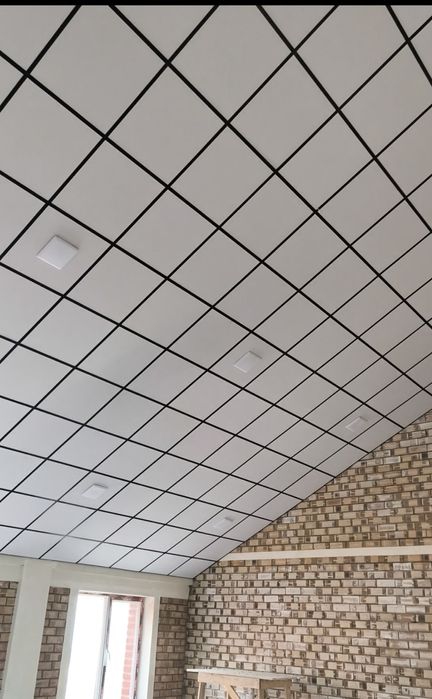 Armstrong ishlari qilamiz