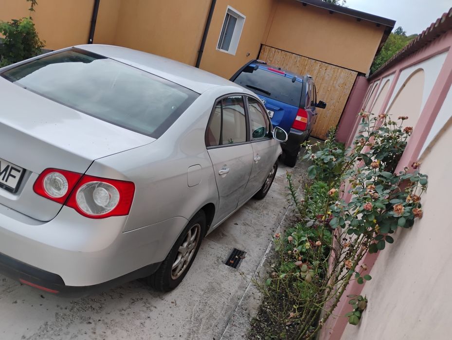 Vând/Schimb cu Suzuki  Vw Jetta 2006