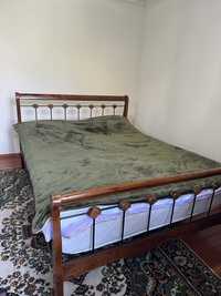 Кованный кровать с матрасом