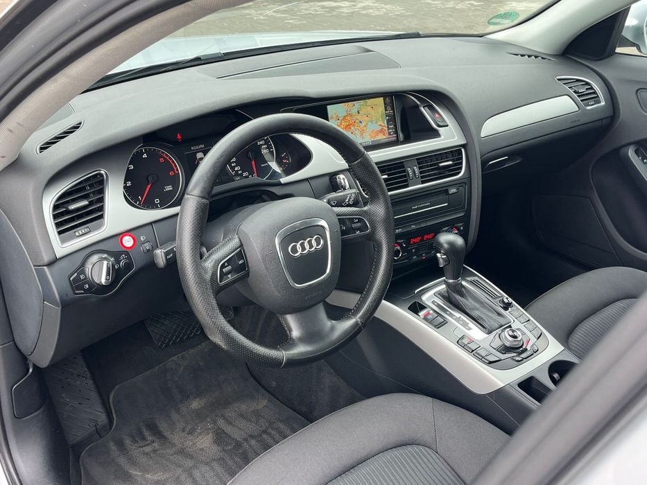 Audi A4 2.0TDI 2011 Automat E5
