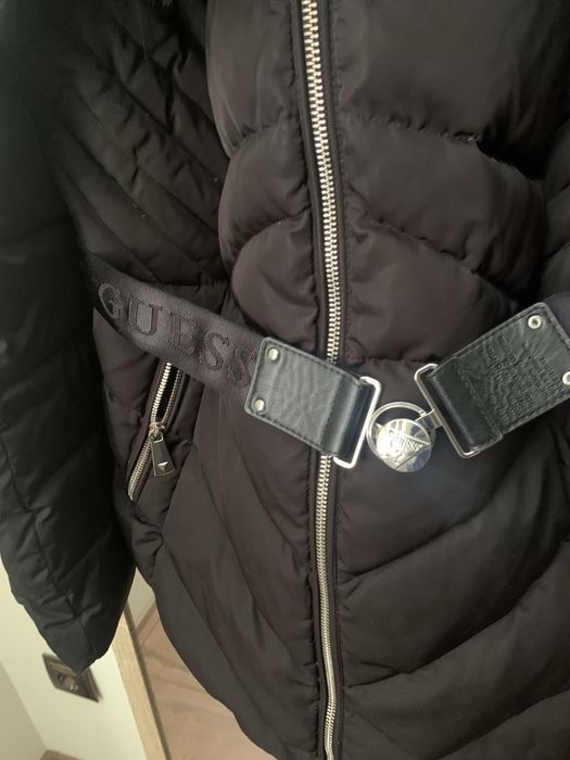 Пухено яке Guess