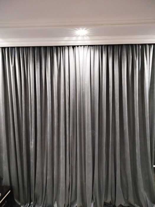 Срочно продам новые шторы, занавеси.
