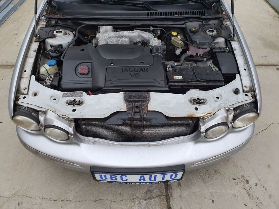 CUTIE VITEZE MANUALA 2.5 B 4X4 JAGUAR XTYPE 5TR
