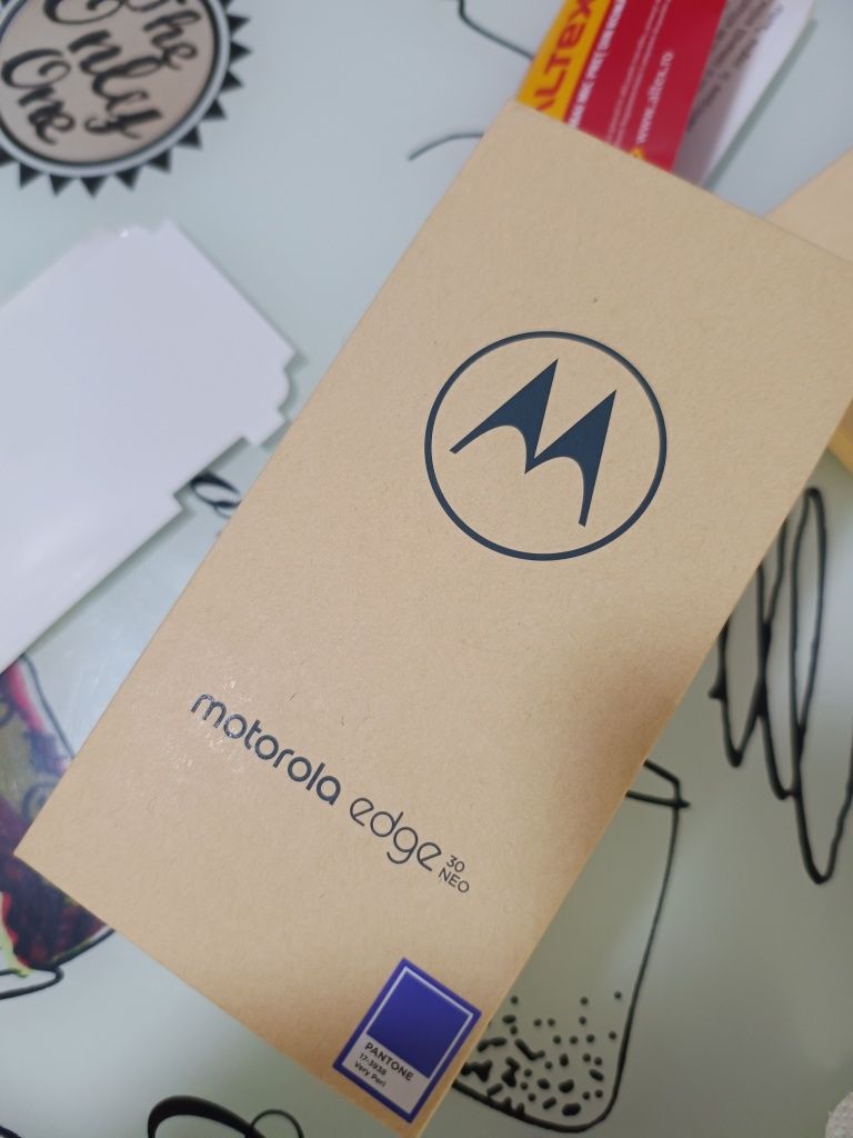 Vând telefon Motorola edge 30 neo