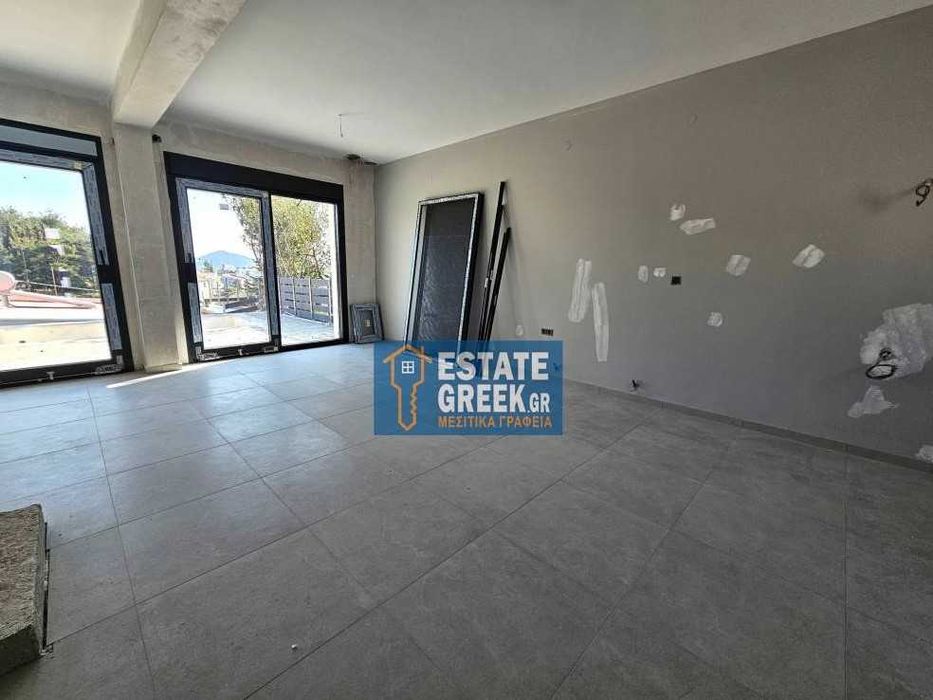 Продава се Тристаен апартамент в Пловдив, Филипово - 93 кв.м за 1990 €/кв.м - Снимка #9