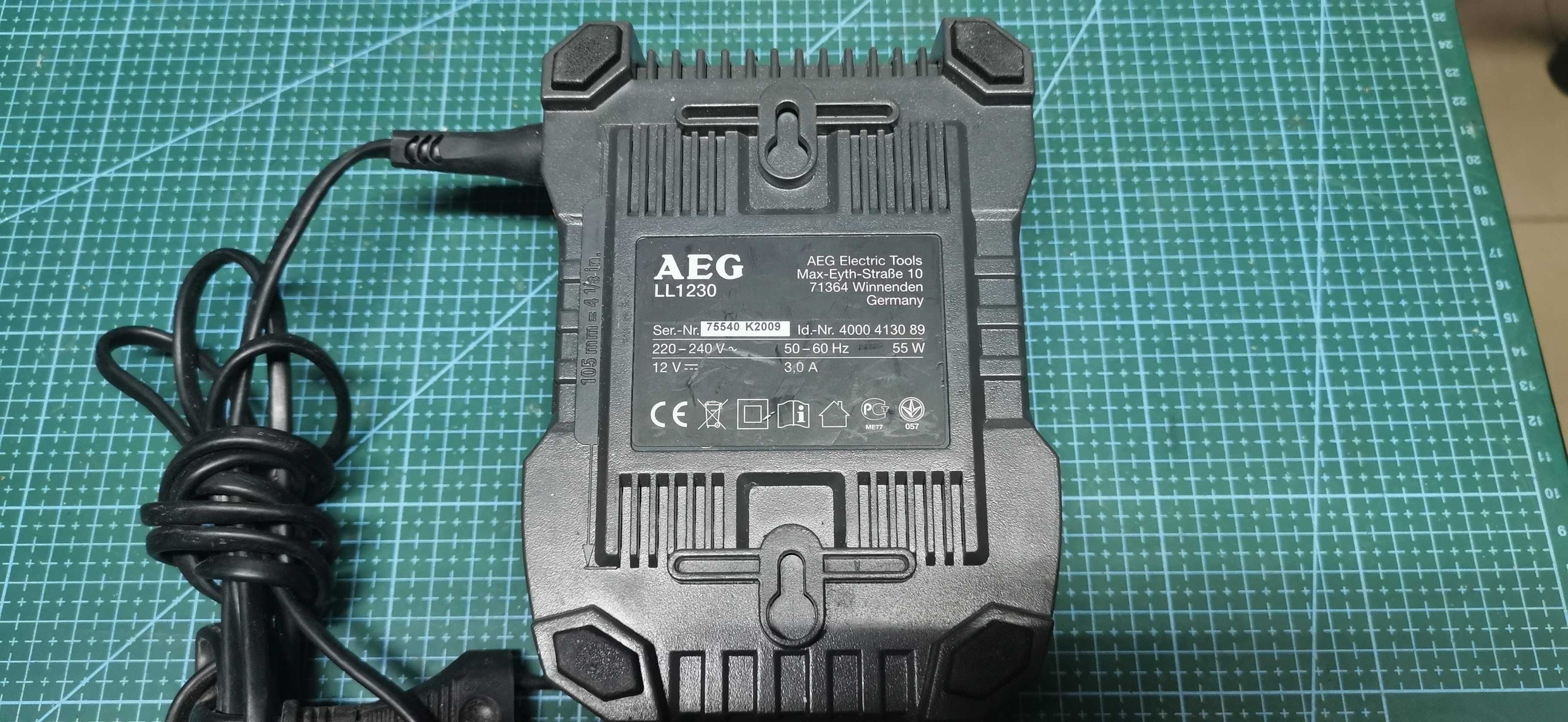 Incarcator/charger AEG LL1230 (12V/3A)