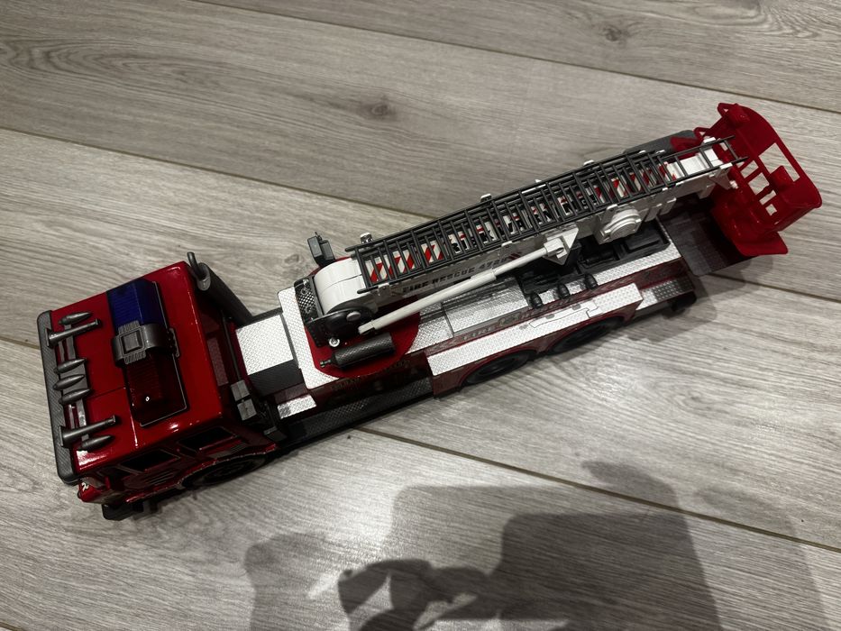 Детска пожарна играчка