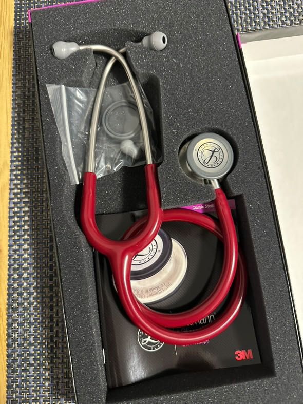 Чисто нов Стетоскоп Littmann Classic III