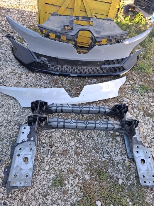 Capota motor, bara fata, tragher fata Renault Megane E TECH