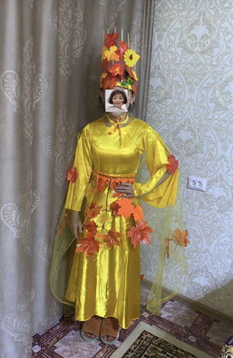 Продам Платья осени