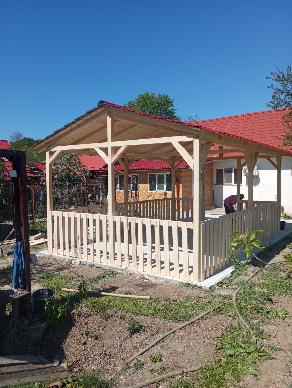 Vând foișor terase pergole case cabane din lemn