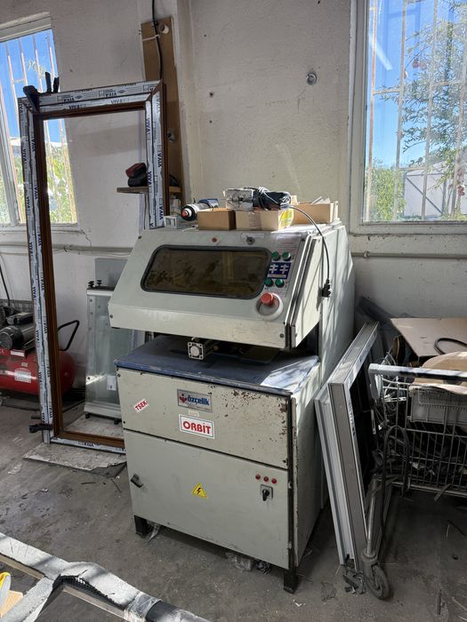 Чистачка за ПВЦ дограма