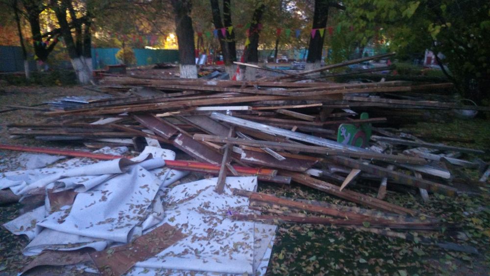 Отдам дрова мебель большое количество!