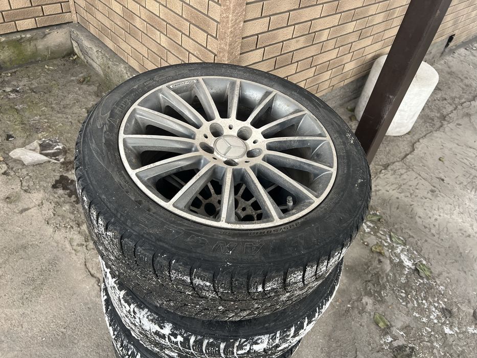 Продам диски с резиной 5.112 липучка р17