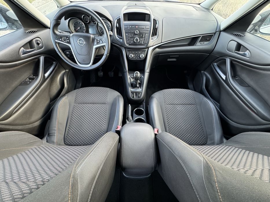 Opel Zafira Tourer 1.4 TURBO / LPG / COSMO / 6+1