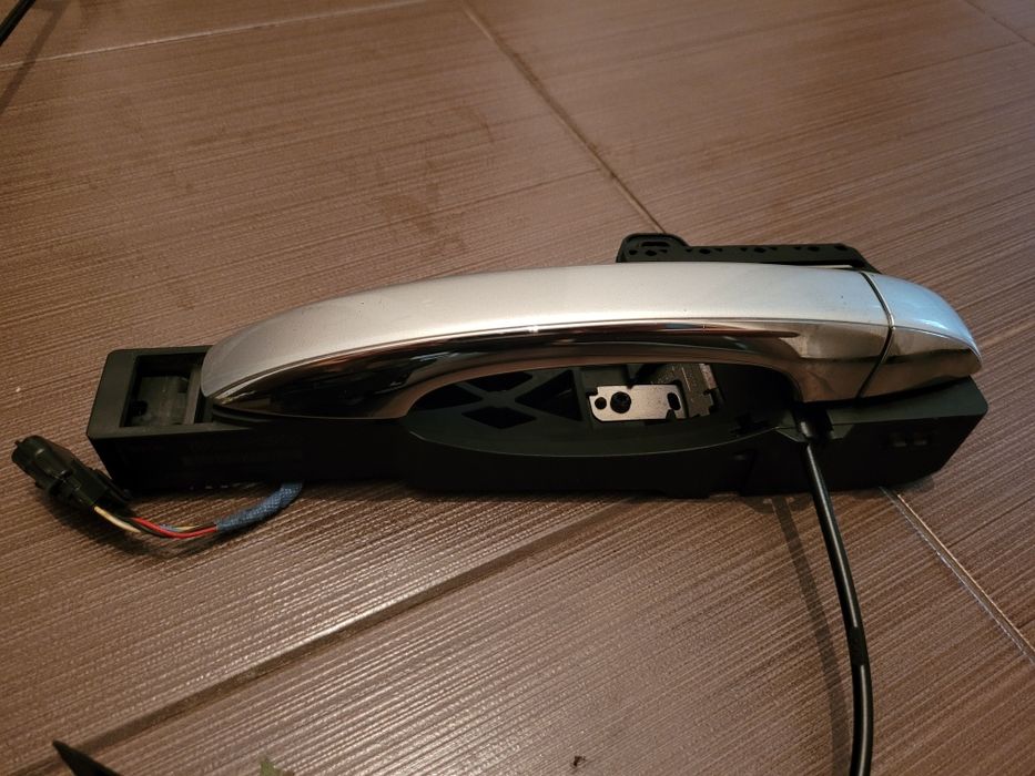 Piese Renault Megane 4 / mâner ușă, instalație electrică, geam, cheder