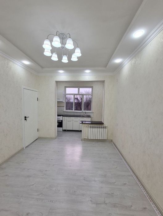 РАЗДЕЛКА, Чиланзар 2 Квартал, 2\4\4, Продаётся Евроремонт Квартира