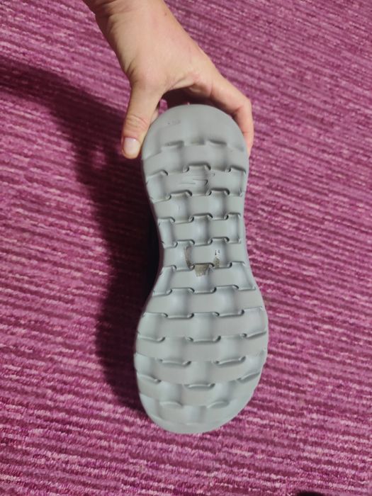 Ghete Skechers dama