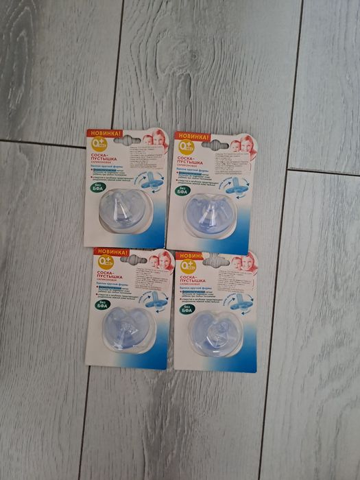 Соска-пустышка с +0 месяца силиконовая